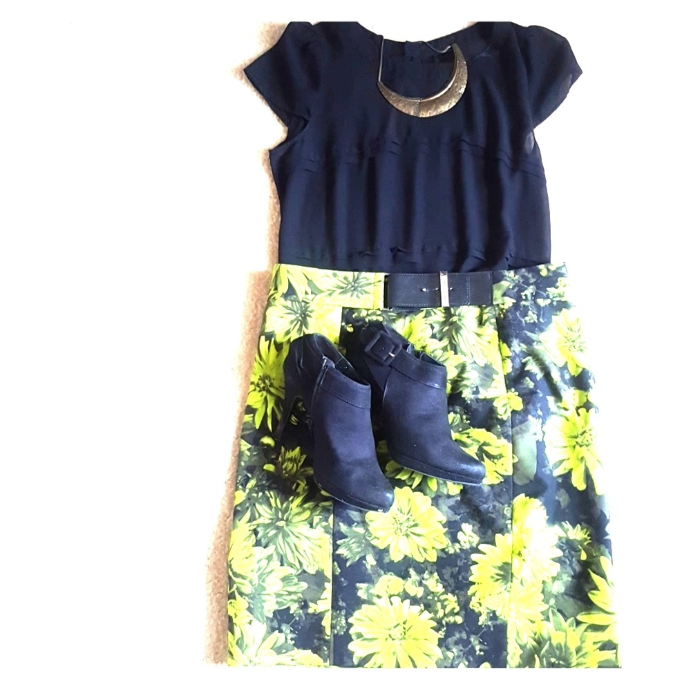 Michael Kors Floral skirt