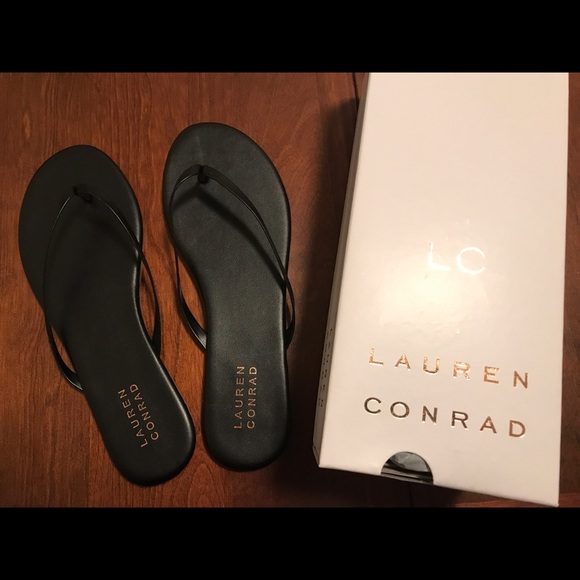 LC Lauren Conrad Shoes - LC Lauren Conrad Flip Flop Sandals BRAND NEW