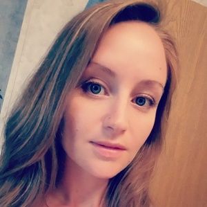 Meet your Posher, Marina