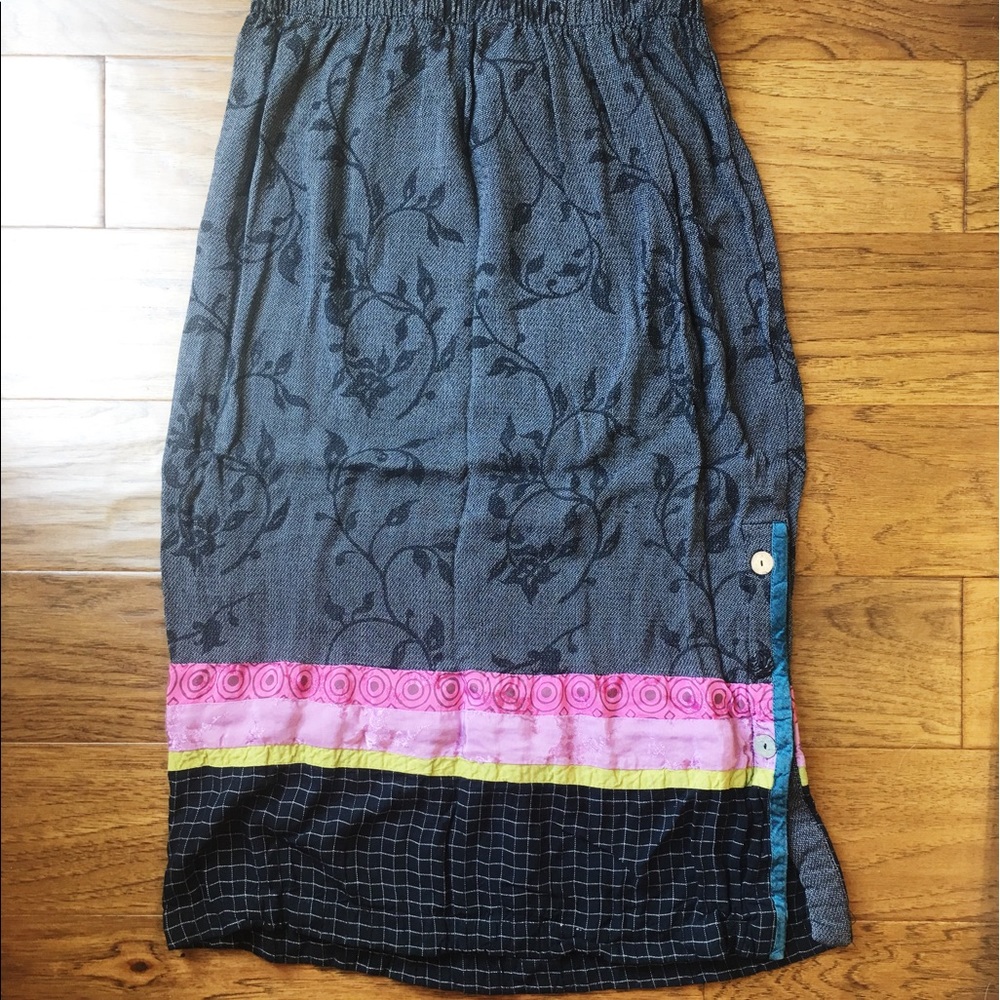 👩🏻‍🎤Quirky vintage skirt