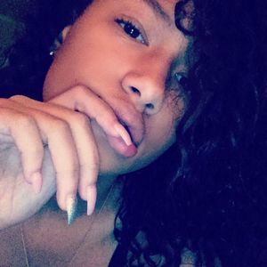 Meet your Posher, Myra