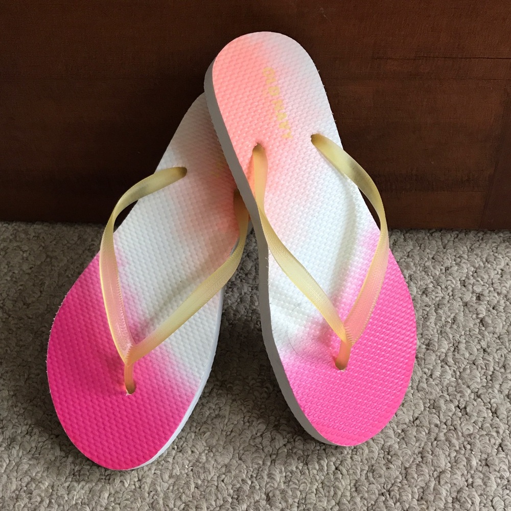Old Navy Flip Flops