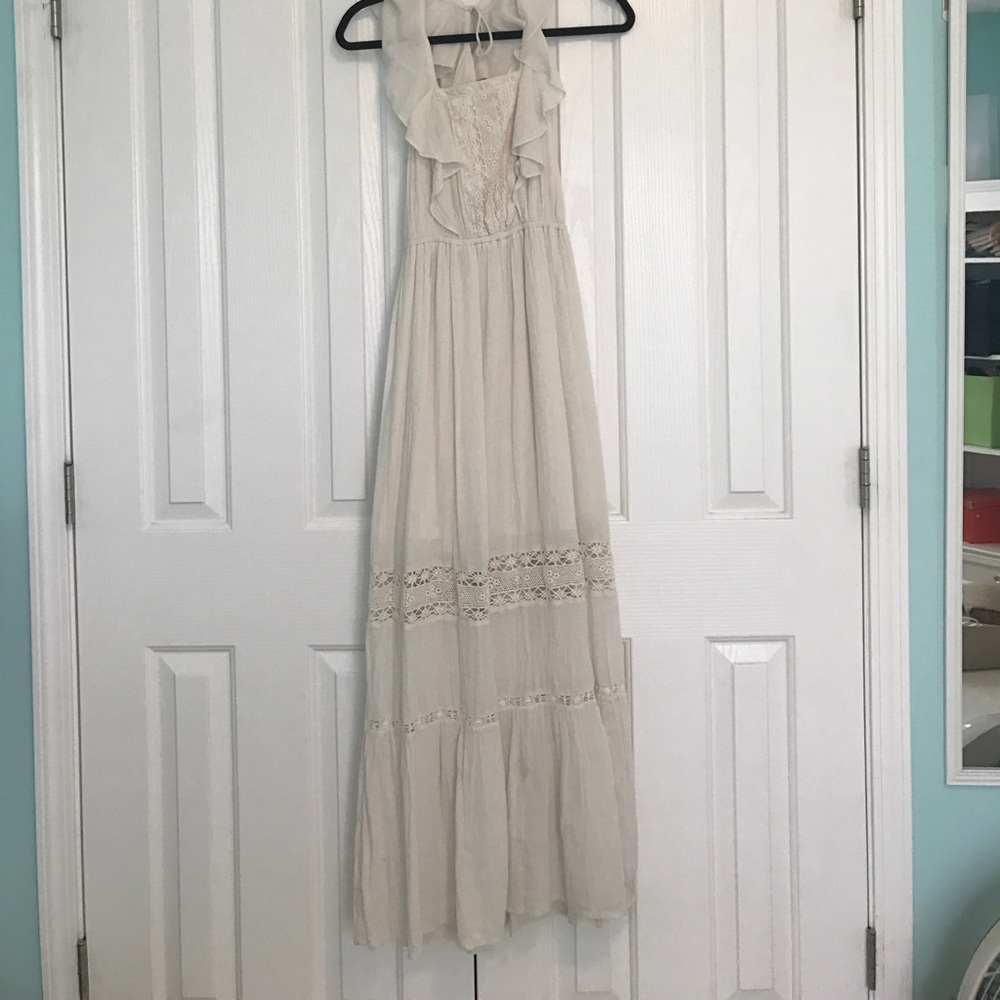Cream maxi dress with lace details