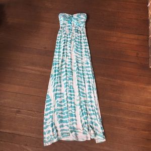 maxi dress