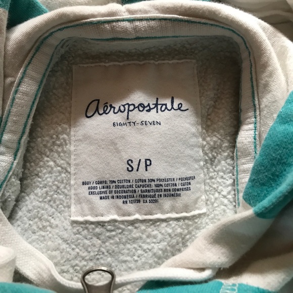 Zip-Up - Picture 3 of 3