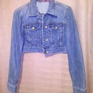 Cropped denim jacket.