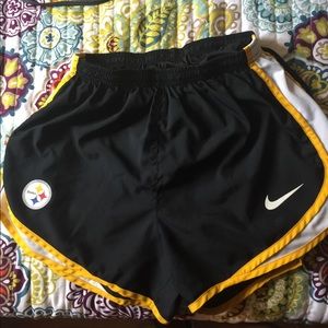 Nike steelers black shorts size S