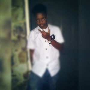 Meet your Posher, Troy