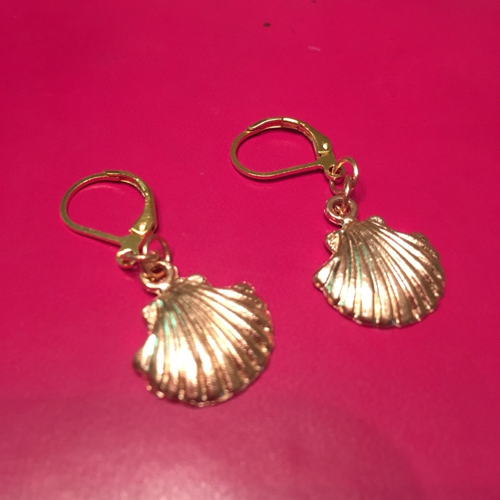 Gold tone shell earrings
