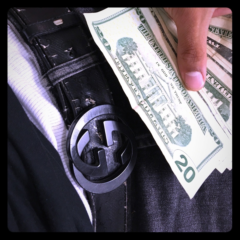 Gucci Belt , okay condition taking best offer