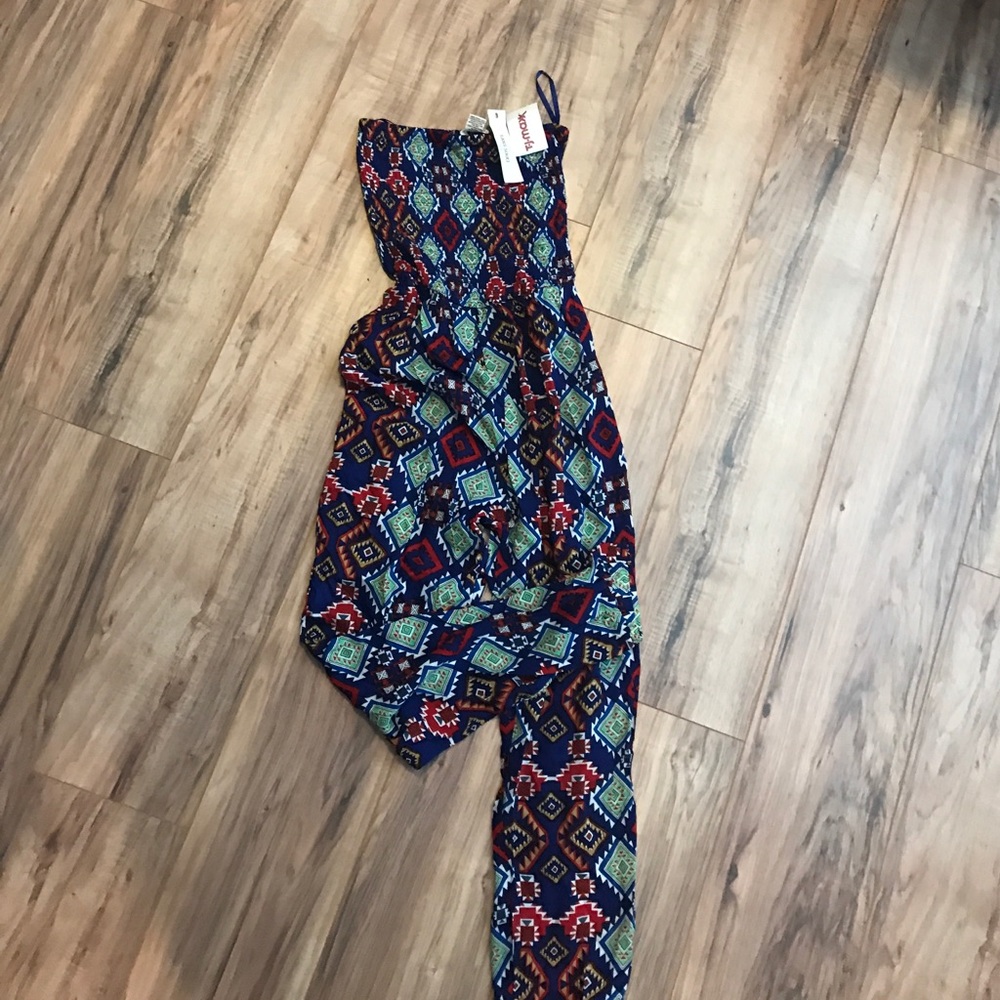 Romper - Picture 2 of 2