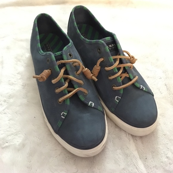 Sperry Shoes - 1 hr sale! Sperry leather sneakers - size 9