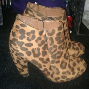 Leopard booties