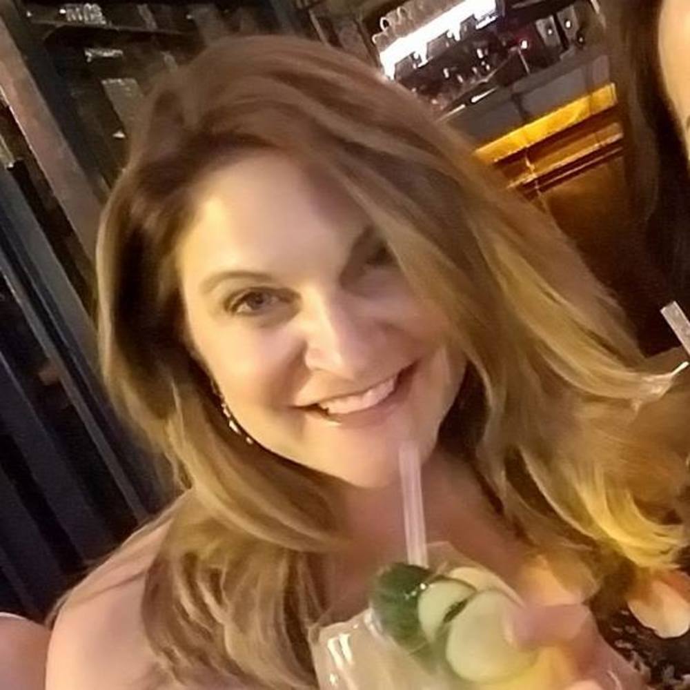 Meet your Posher, Jeanine