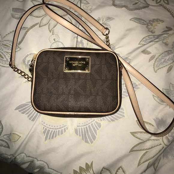 MK Designer Bag - Picture 8 of 8