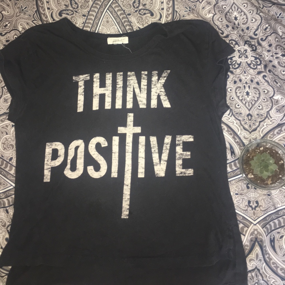 "Think Positive" hi-low T-shirt