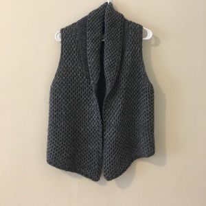 LOFT Grey knit vest
