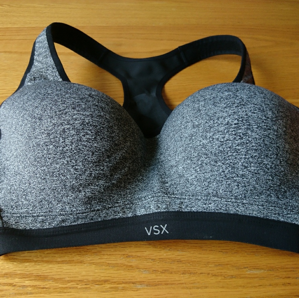 Victoria's Secret Sports Bra 34DD