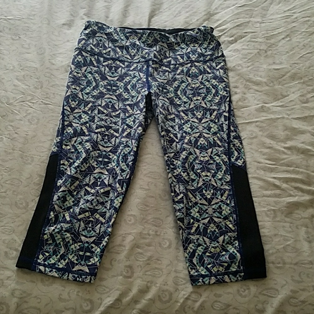 Victoria Secret Yoga Capris