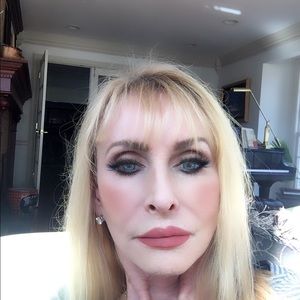 Meet your Posher, Patti