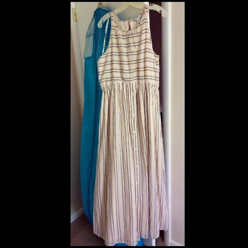 Lauren Conrad linen maxi dress, size large. NWT