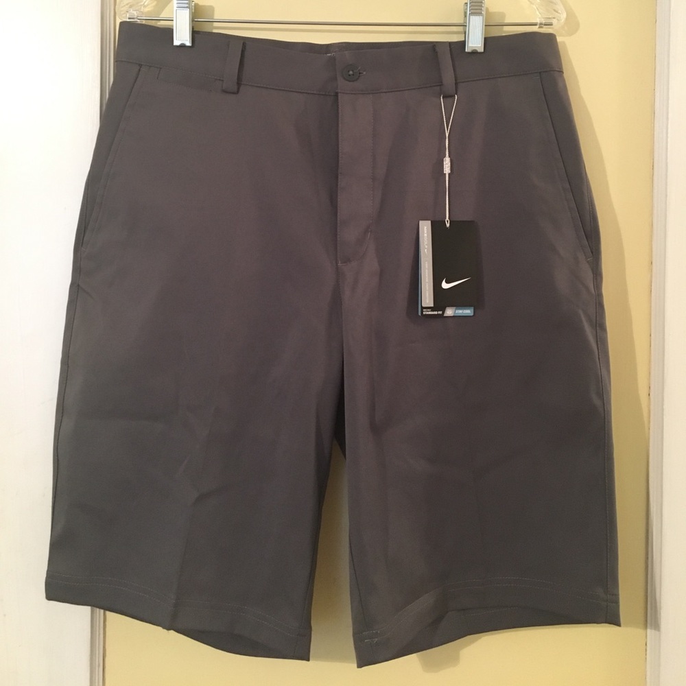 NWT Men's NikeGOLF Shorts