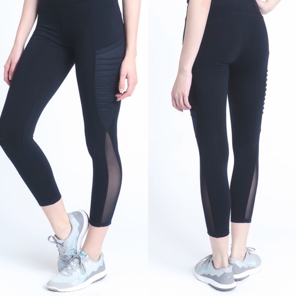 SOLD OUT // Good Side Mesh Workout Leggings - Picture 4 of 4