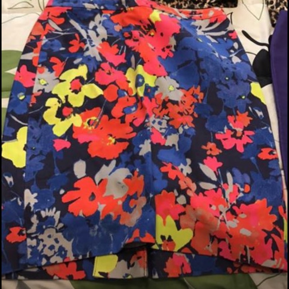 LOFT bright floral print pencil skirt