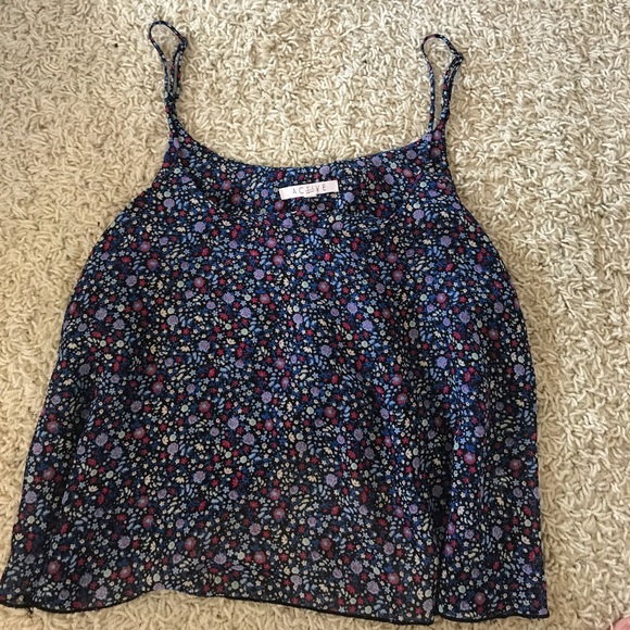 Active floral tank top - Picture 1 of 1