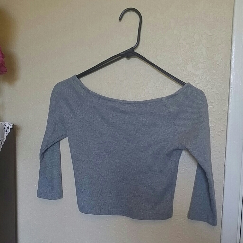 Crop Top - Picture 2 of 4