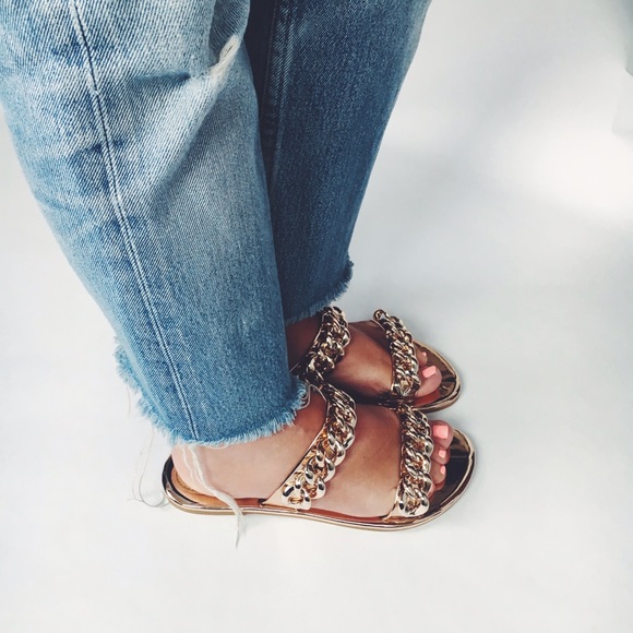 Final Sale Rose Gold Metallic Chain Link Slides - Picture 2 of 8