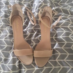 Kelly and Kate tan sandal