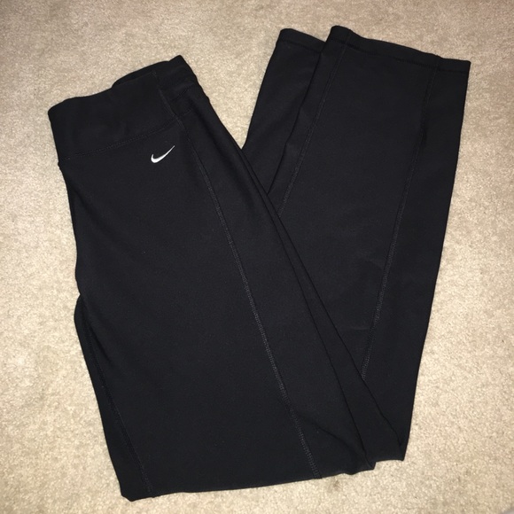 SOLD❗️Nike Dri-Fit Slim Fit Training Yoga Pants - Picture 3 of 7