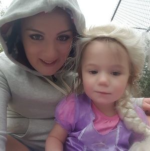 Meet your Posher, Amanda