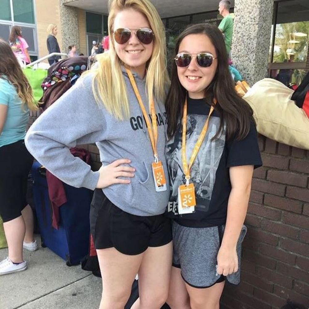 Meet your Posher, Natalie