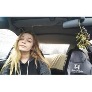 Meet your Posher, Christy