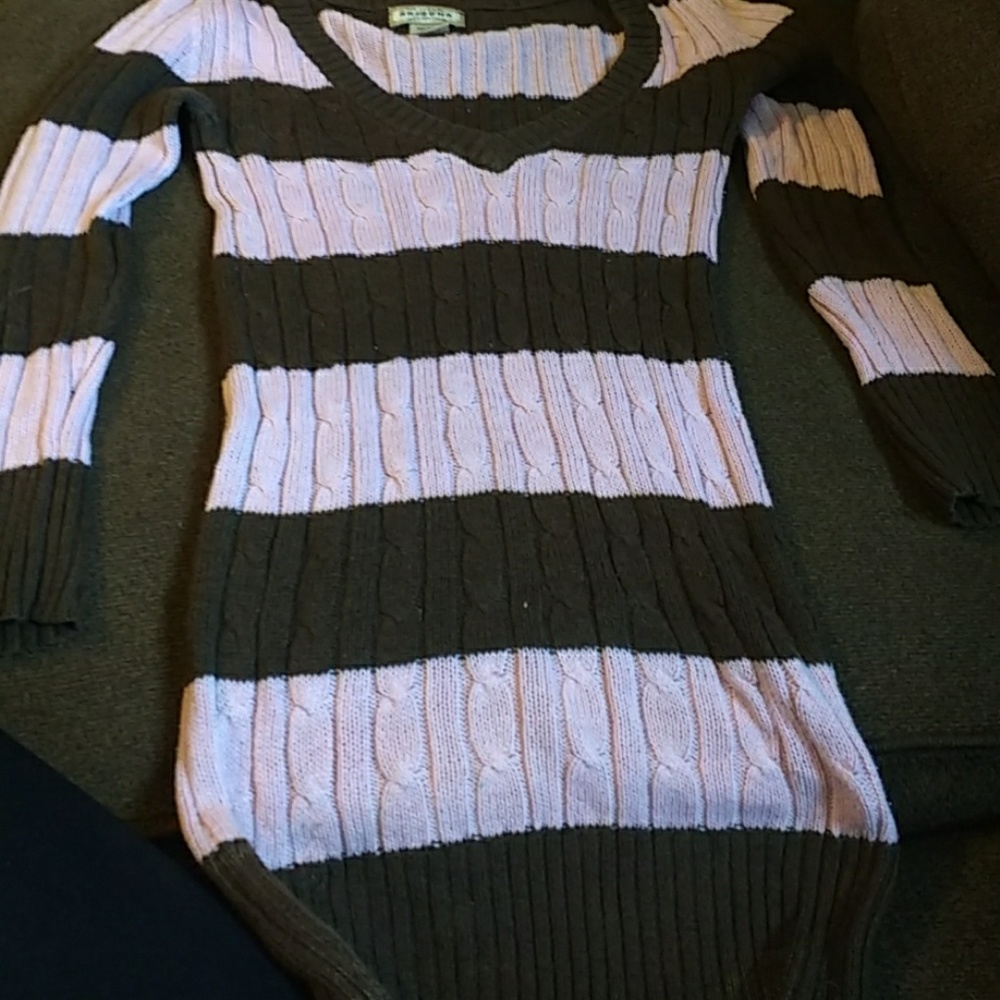 3/4 length sweater