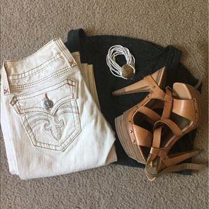 Rock Revival Debbie Boot cream jeans