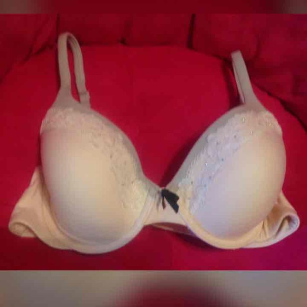 Victoria Secret 34C