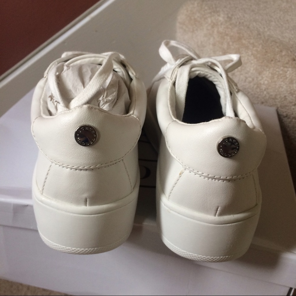 New Steve Madden White Platform Sneakers 10M - Picture 6 of 6