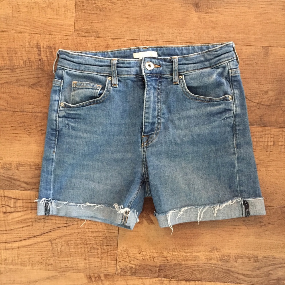 Cut-off Jean Shorts