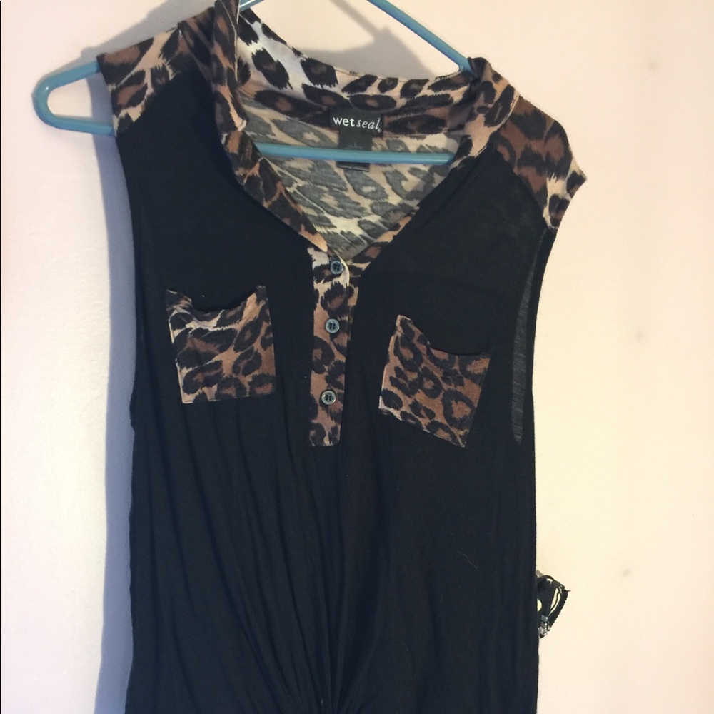 Collared cheetah tank