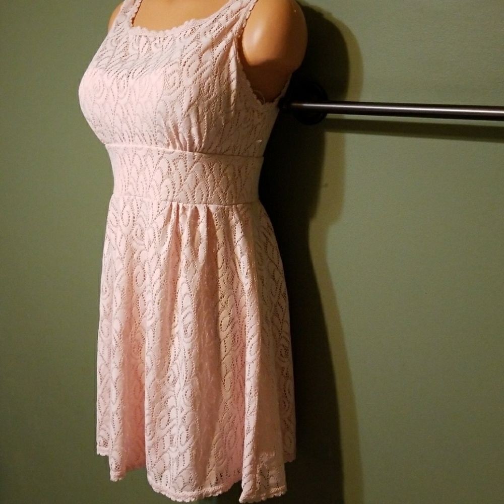 NWOT! Pink lined lace dress - Picture 2 of 4