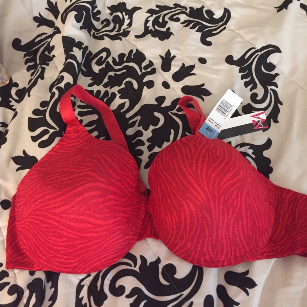 NWT red bra 44B