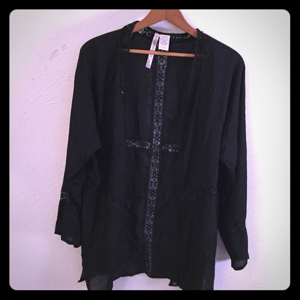 Black semi sheer lace detail kimono!