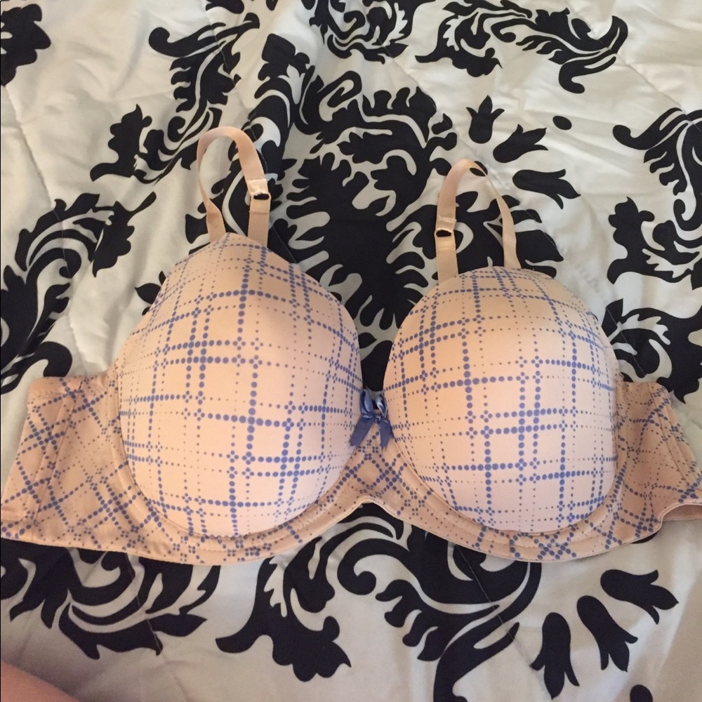 Like new bra 44B