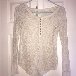 White lace long sleeve shirt