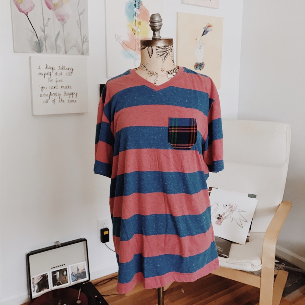 Comfy pocket tee