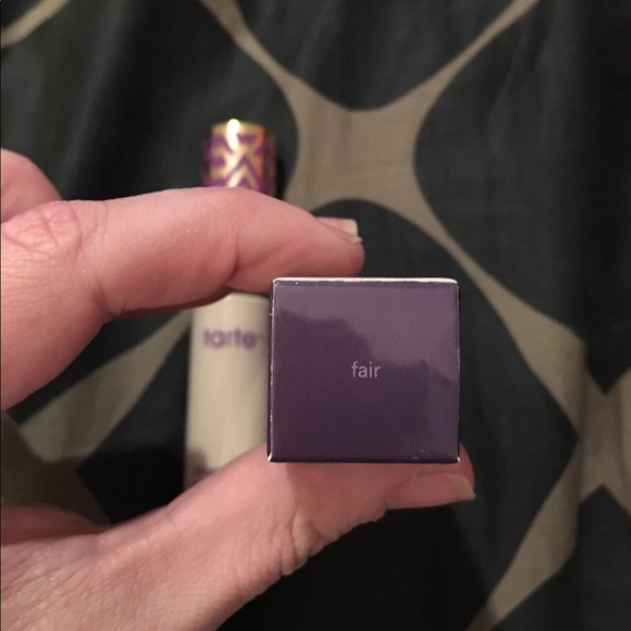 Tarte Shape Tape in Fair BNIB & Primer Potion! - Picture 2 of 4