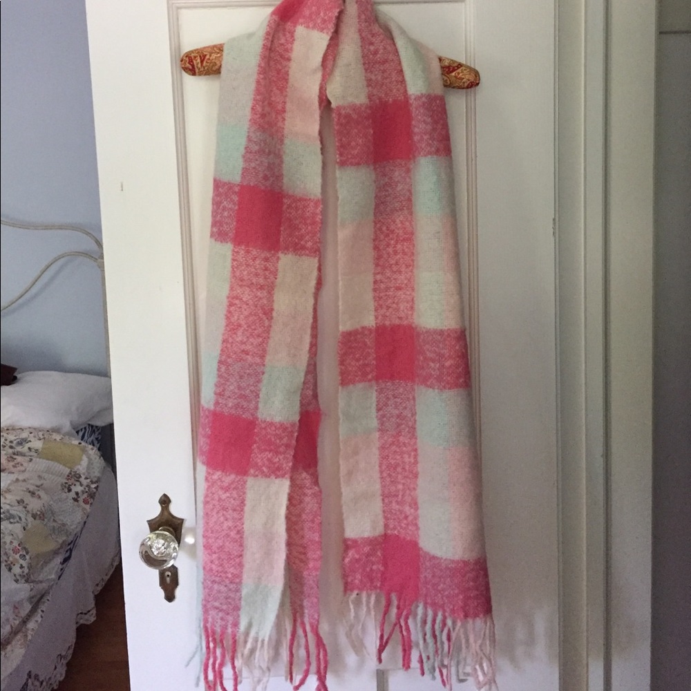 Cozy pink plaid scarf